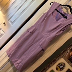 Size 6. No pets no smoking.